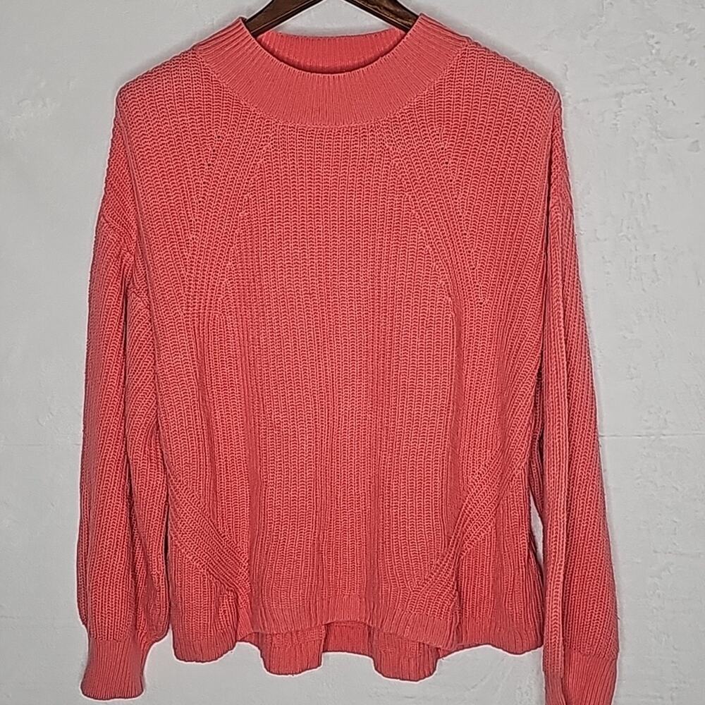 Women's Pink XL Old Navy Crew Neck Sweater